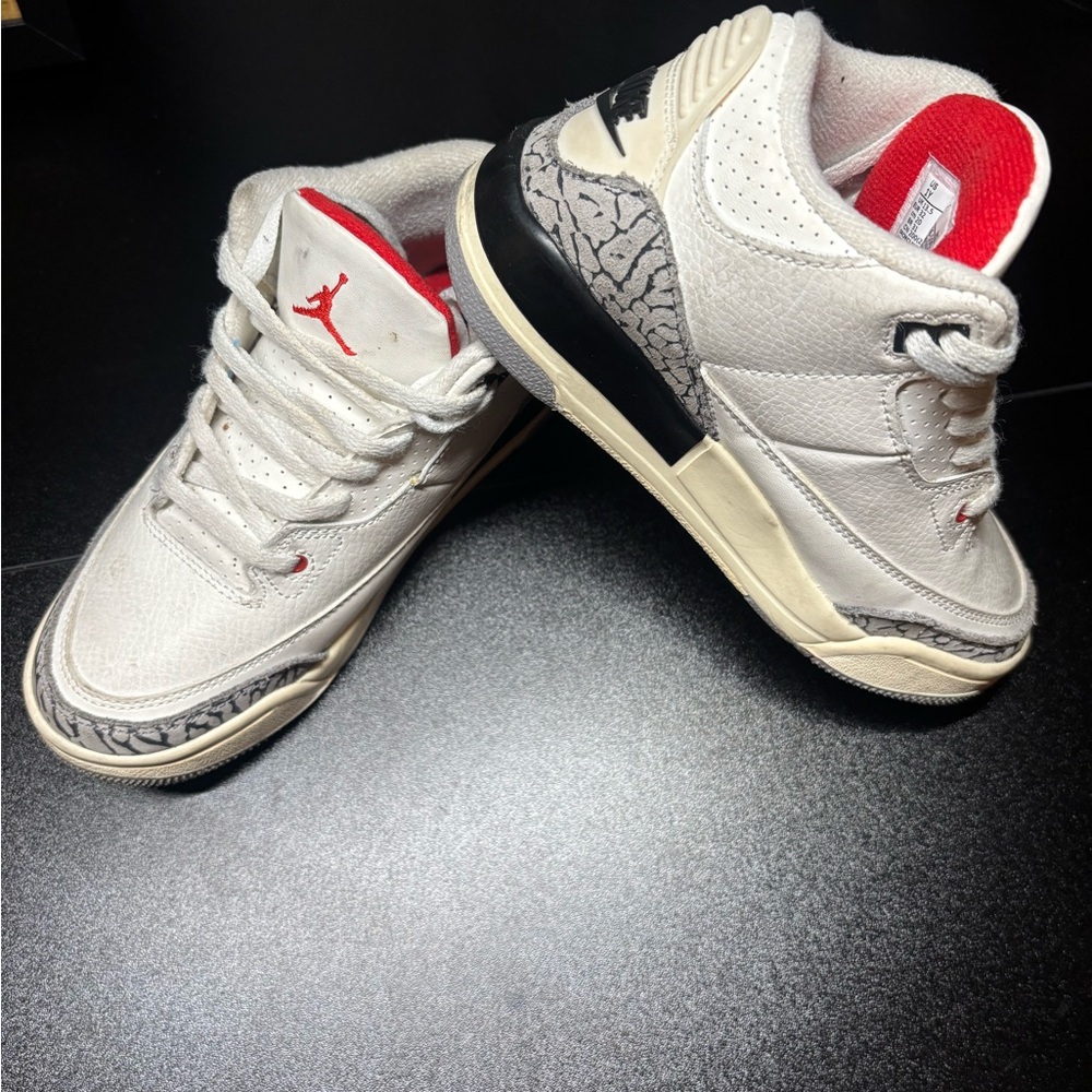 Jordan 3 White Cement - Boys Size 1